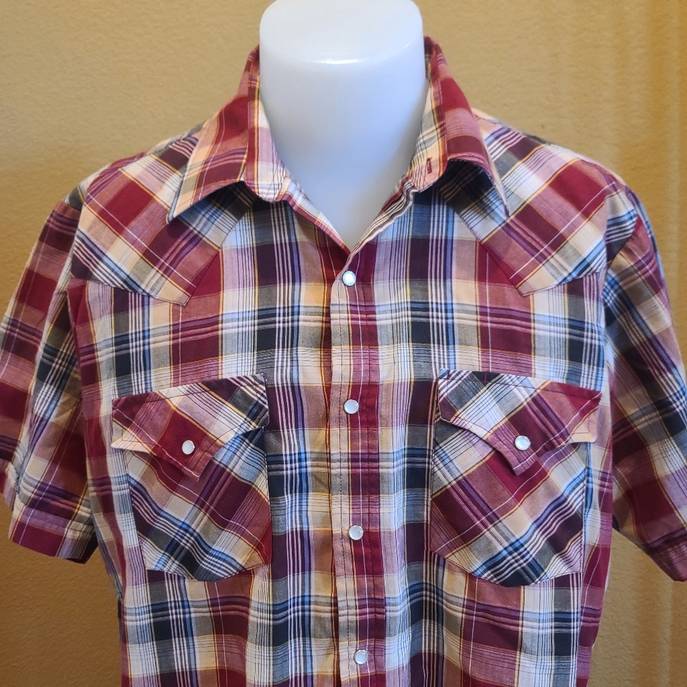 Ely Cattleman short Sleeve Red and Blue Plaid Button Down Shirt Adult Large